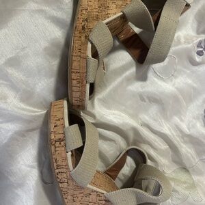 Stylish Beige Wedge Sandals NY&C